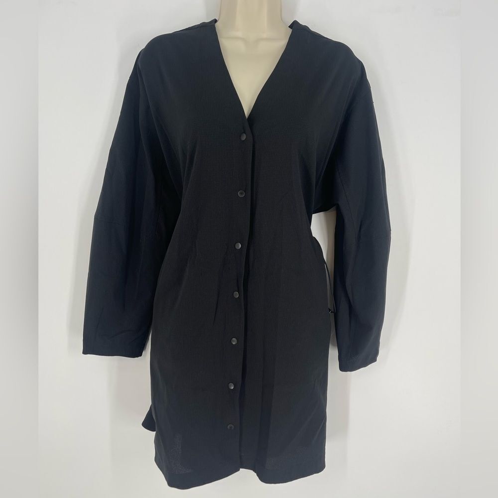 Lululemon Black Ventilight dress